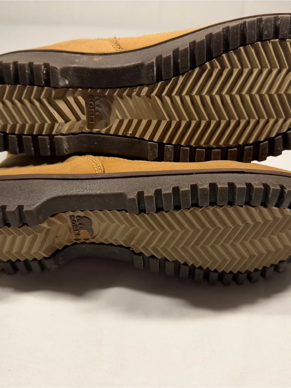 Sorel Waterproof Women 8.5 Calf Height Winter Boots